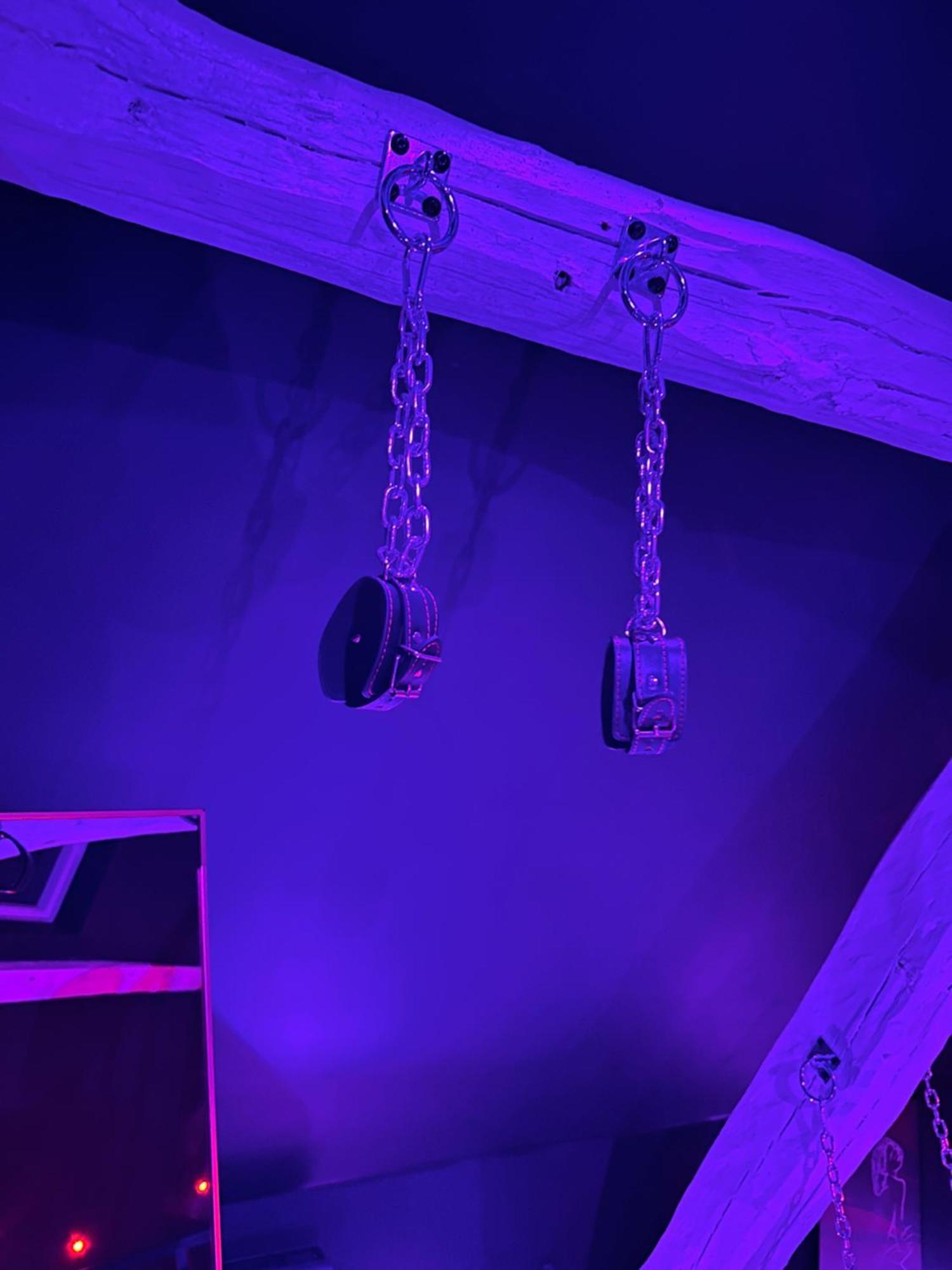 Loveroom De Luxe - Theme 50 Nuances De Grey Maison Privative Spa Insolite Douchy-les-Mines エクステリア 写真